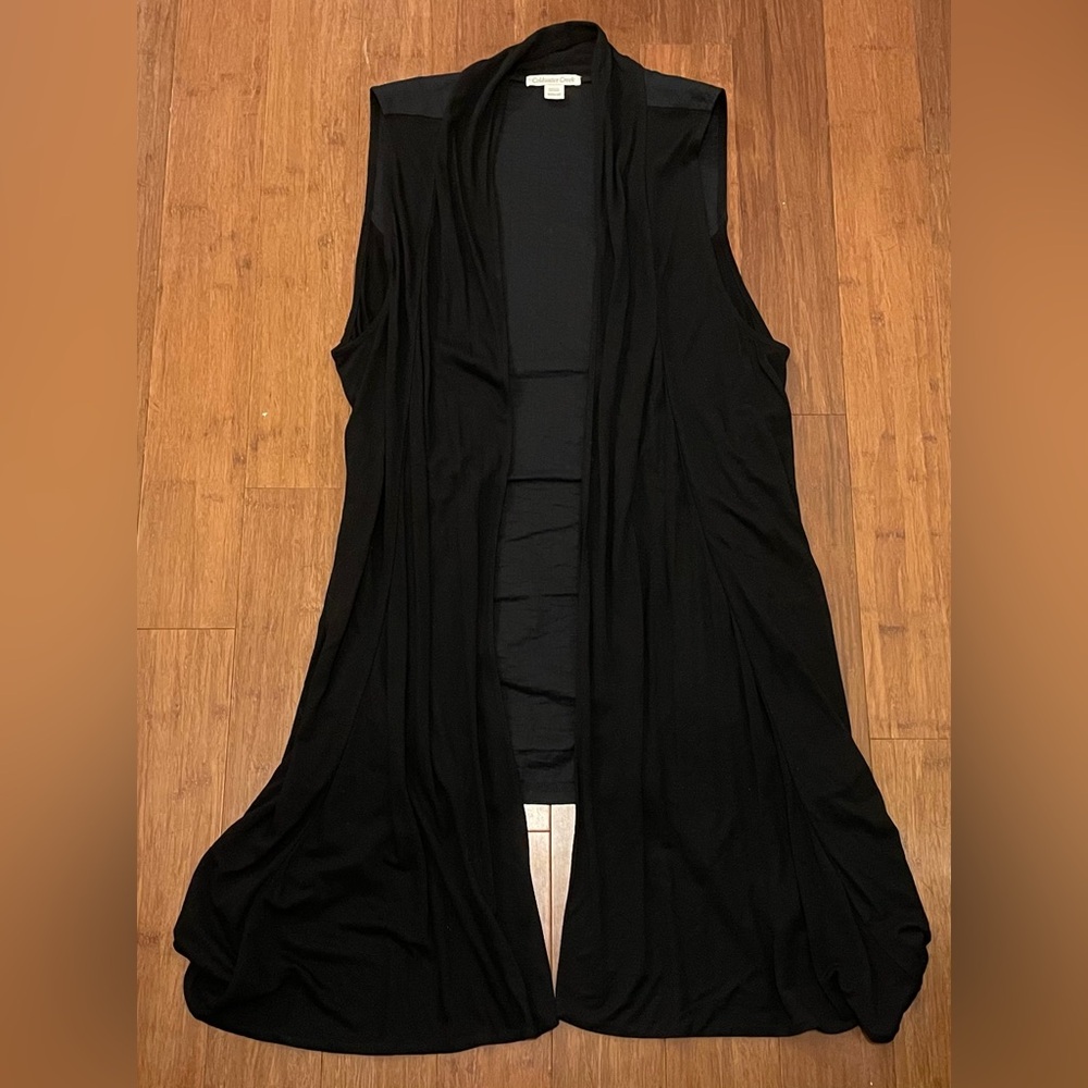Black Sleeveless Duster Vest